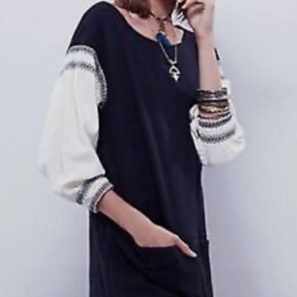 Free People Women’s New Romantics Neo Mod Shift Dress Black Cream Medium - Picture 1 of 11
